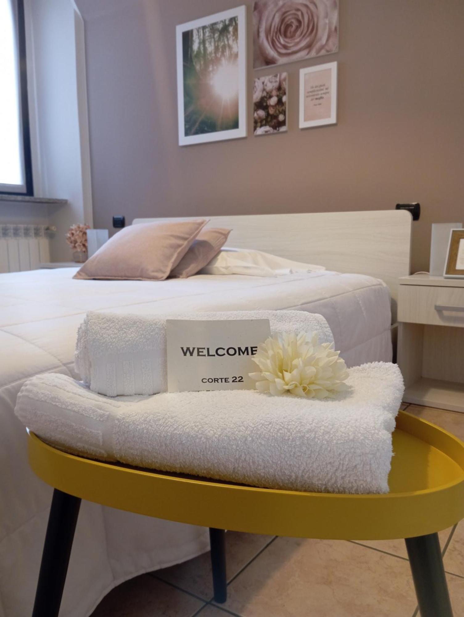 Corte 22 B&B E Appartamenti Borgomanero Kültér fotó